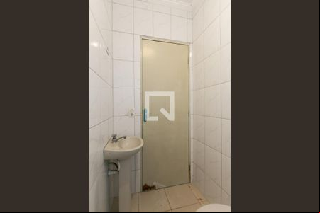 Banheiro de casa para alugar com 1 quarto, 50m² em Cidade São Miguel, São Paulo