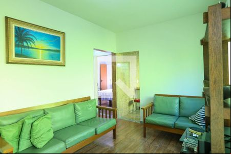 Sala de casa à venda com 2 quartos, 100m² em Renascença, Belo Horizonte