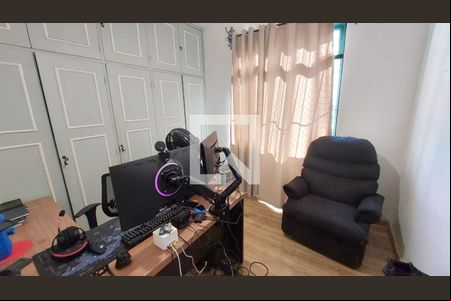 quarto 1 de casa para alugar com 4 quartos, 244m² em Itapoã, Belo Horizonte