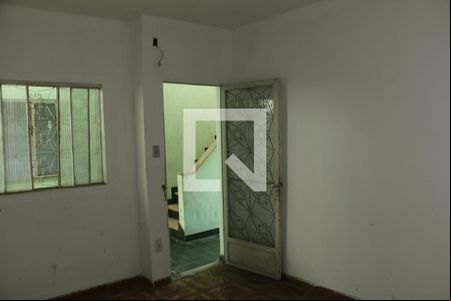 Sala de casa para alugar com 2 quartos, 60m² em Parque Ulisses, Nova Iguaçu