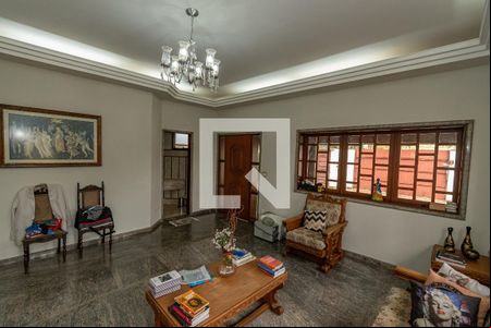 Sala de Estar de casa à venda com 5 quartos, 535m² em Bairro das Palmeiras, Campinas