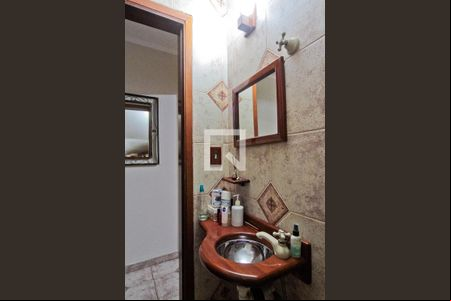 Lavabo de casa à venda com 3 quartos, 110m² em Jardim Santo Elias, São Paulo