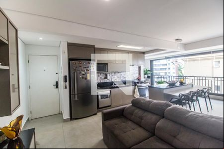 Sala de TV de apartamento à venda com 3 quartos, 91m² em Alphaville Empresarial, Barueri