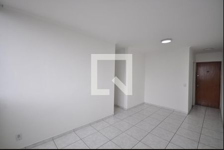 Sala de apartamento para alugar com 3 quartos, 70m² em Parque Novo Mundo, São Paulo