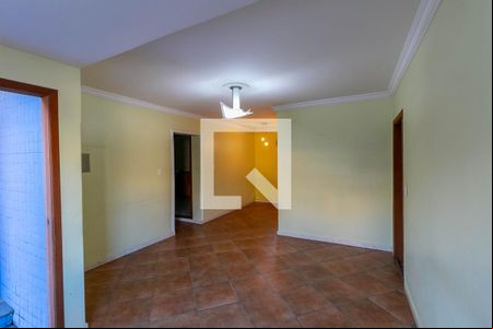 Sala de casa para alugar com 4 quartos, 350m² em Renascença, Belo Horizonte