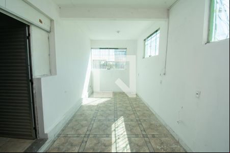Sala 2 de casa à venda com 3 quartos, 300m² em Santa Maria, Contagem