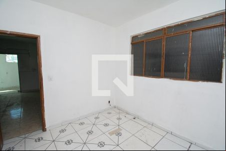 Quarto 1 de casa à venda com 3 quartos, 300m² em Santa Maria, Contagem