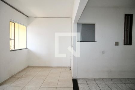 Sala de casa para alugar com 2 quartos, 80m² em Tororo, Salvador