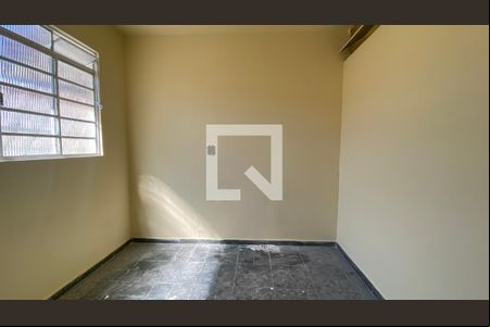 Quarto 1 de casa para alugar com 2 quartos, 56m² em Betânia, Belo Horizonte