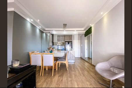 Sala de apartamento para alugar com 2 quartos, 72m² em Cidade São Francisco, São Paulo