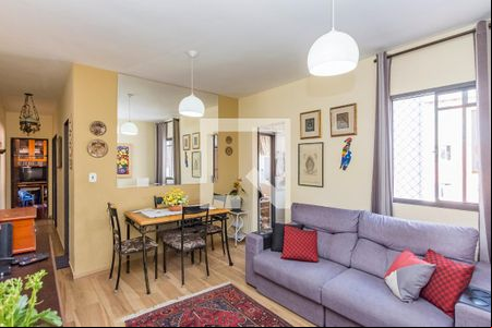Sala de apartamento à venda com 3 quartos, 69m² em Caiçara-adelaide, Belo Horizonte