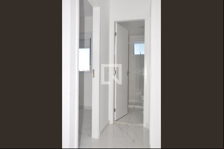 Corredor - Quartos de apartamento para alugar com 2 quartos, 41m² em Vila Nova Cachoeirinha, São Paulo