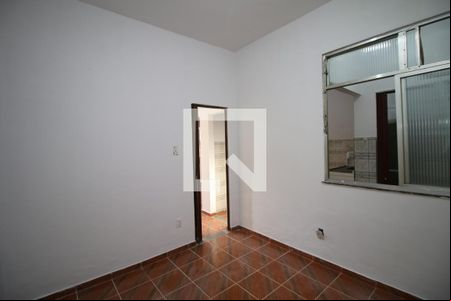 Quarto 2 de casa para alugar com 2 quartos, 43m² em Vigário Geral, Rio de Janeiro