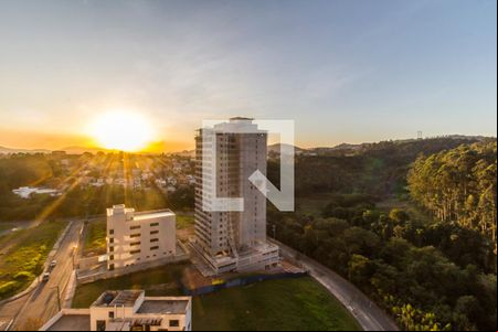 Vista da Sala de apartamento à venda com 1 quarto, 62m² em Empresarial 18 do Forte, Barueri