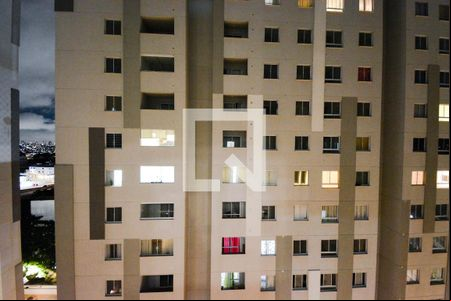 Vista da Sala de apartamento para alugar com 2 quartos, 36m² em Vila das Bandeiras, Guarulhos