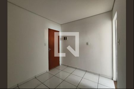 Sala/Cozinha de casa para alugar com 1 quarto, 30m² em Pedra Azul, Contagem