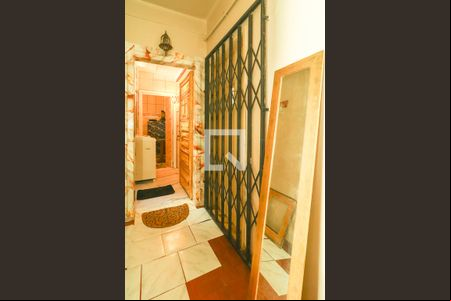 Hall de entrada de apartamento à venda com 2 quartos, 112m² em Navegantes, Porto Alegre