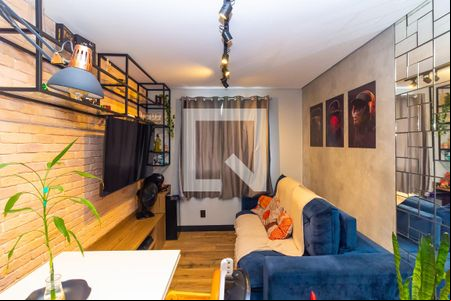 Sala de apartamento à venda com 2 quartos, 43m² em Sítio da Figueira, São Paulo