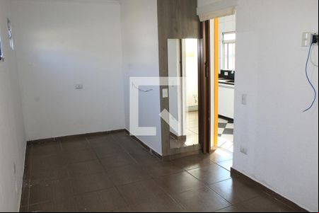 Quarto de casa para alugar com 1 quarto, 49m² em Jardim Colibri, Cotia
