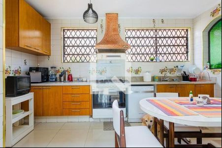 Casa de Condomínio à venda com 6 quartos, 600m² em Morumbi, São Paulo