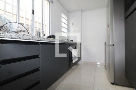 Sala/Cozinha e Área de Serviço de apartamento à venda com 2 quartos, 42m² em Vila Talarico, São Paulo