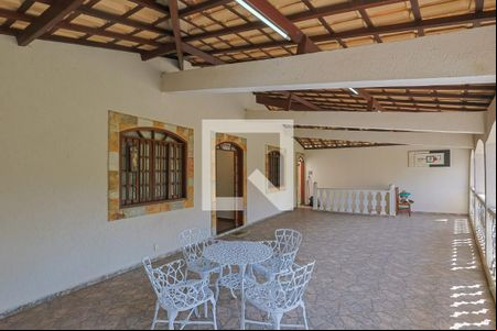 Varanda de casa à venda com 3 quartos, 360m² em Tijuca, Belo Horizonte