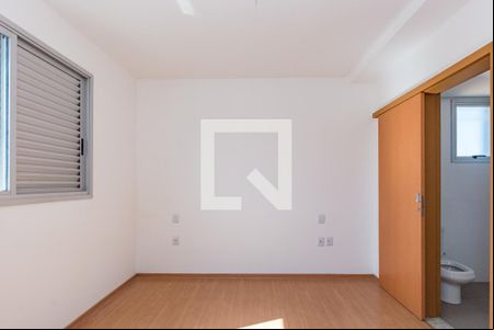 Suíte de apartamento à venda com 3 quartos, 70m² em Minas Brasil, Belo Horizonte