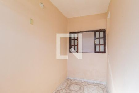 Quarto 1 de casa para alugar com 2 quartos, 80m² em Vila Merces, Carapicuíba