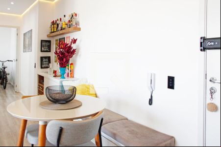 Sala de apartamento para alugar com 2 quartos, 48m² em Jardim Novo Horizonte, Valinhos