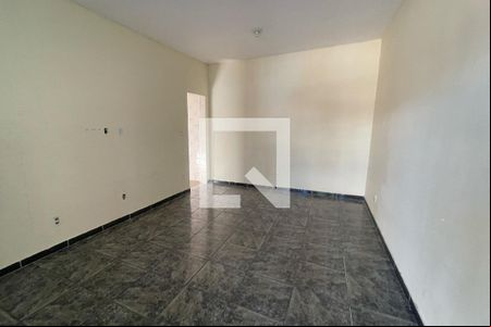 Sala de casa para alugar com 2 quartos, 48m² em Pantanal, Duque de Caxias