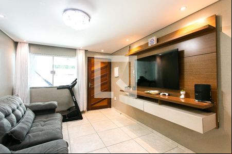Sala de casa à venda com 3 quartos, 210m² em Vila União (zona Leste), São Paulo