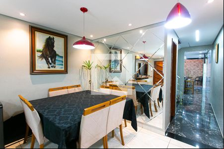 Sala de casa à venda com 3 quartos, 210m² em Vila União (zona Leste), São Paulo