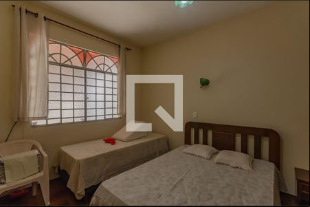 Quarto 2 de casa à venda com 4 quartos, 186m² em  Jardim Leblon, Belo Horizonte