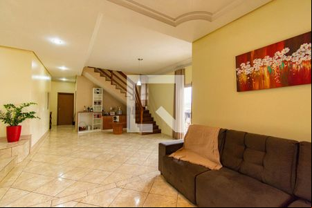 Sala de casa para alugar com 4 quartos, 480m² em São José, Canoas