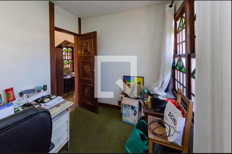 Escritório de casa à venda com 4 quartos, 422m² em Santa Lúcia, Belo Horizonte