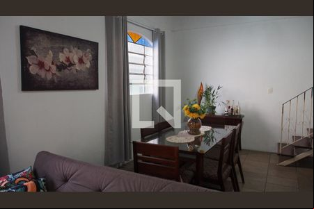 Sala de casa à venda com 3 quartos, 135m² em Jardim Tarumã, Jundiaí