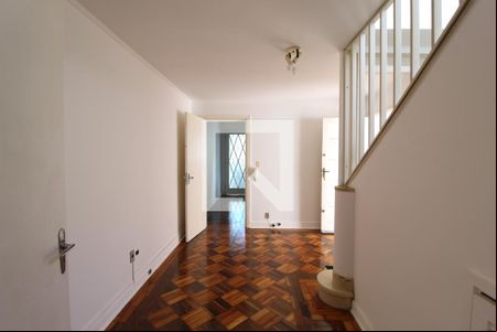 Sala de casa para alugar com 3 quartos, 200m² em Vila Nova Conceição, São Paulo
