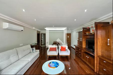Sala de apartamento à venda com 4 quartos, 154m² em Cosme Velho, Rio de Janeiro