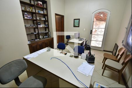 Quarto 1 de casa à venda com 4 quartos, 345m² em Chácara Primavera, Campinas