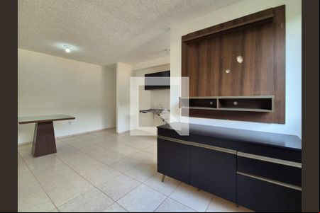 Sala de apartamento para alugar com 2 quartos, 50m² em Vargem Grande, Rio de Janeiro