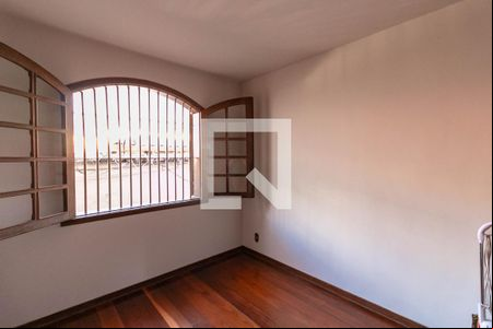 Quarto de casa para alugar com 5 quartos, 365m² em Belvedere, Belo Horizonte