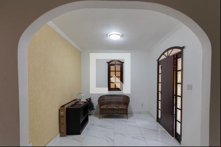 Sala 1 de casa à venda com 2 quartos, 174m² em Campo Alegre, Belo Horizonte