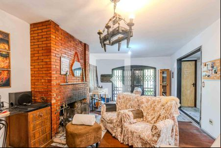 Sala de casa à venda com 8 quartos, 400m² em Cavalhada, Porto Alegre