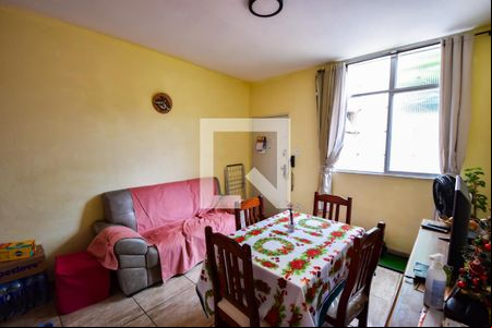 Sala de apartamento para alugar com 2 quartos, 48m² em Quintino Bocaiúva, Rio de Janeiro