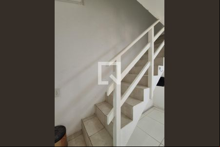 Escada de casa para alugar com 2 quartos, 50m² em Vargem Grande, Rio de Janeiro