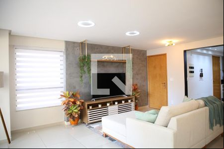 Sala de apartamento para alugar com 3 quartos, 112m² em Serrinha, Goiânia