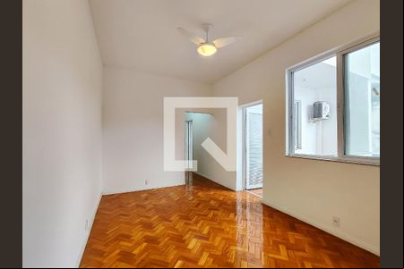 Sala de apartamento à venda com 2 quartos, 62m² em Cidade Nova, Rio de Janeiro