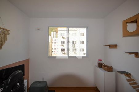 Quarto 1 de apartamento para alugar com 2 quartos, 43m² em Jardim Alvorada, Nova Iguaçu