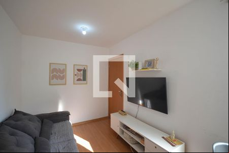 Sala de apartamento para alugar com 2 quartos, 43m² em Jardim Alvorada, Nova Iguaçu