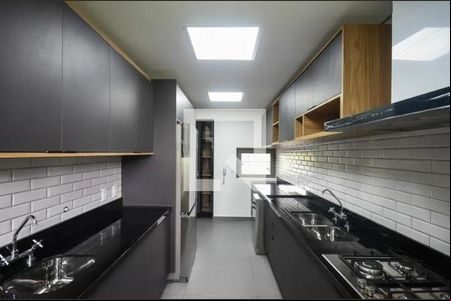 Apartamento à venda com 3 quartos, 252m² em Cidade Jardim, São Paulo